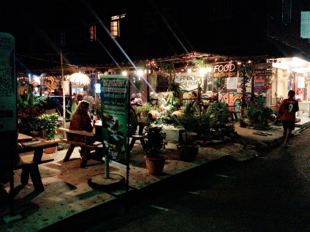 Sangjun Guesthouse Trat Zewnętrze zdjęcie