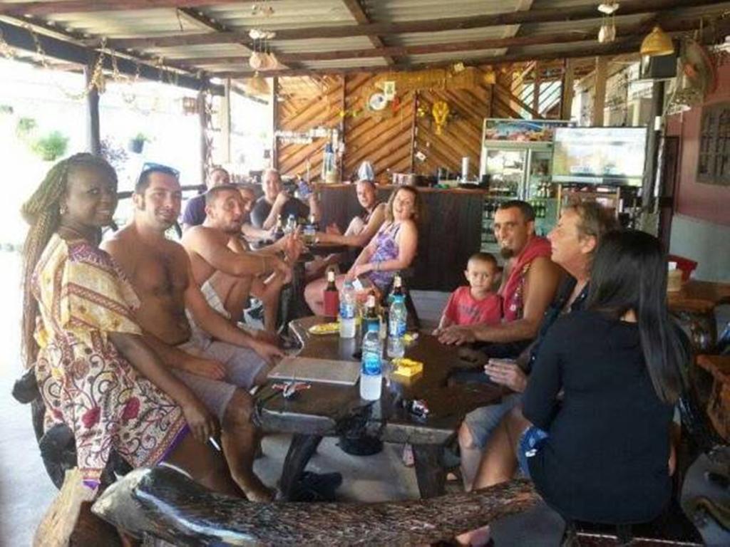 Sangjun Guesthouse Trat Zewnętrze zdjęcie