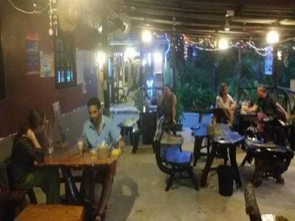 Sangjun Guesthouse Trat Zewnętrze zdjęcie
